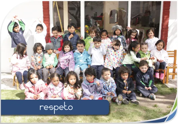 Niño estudiando en escuela en Toluca
